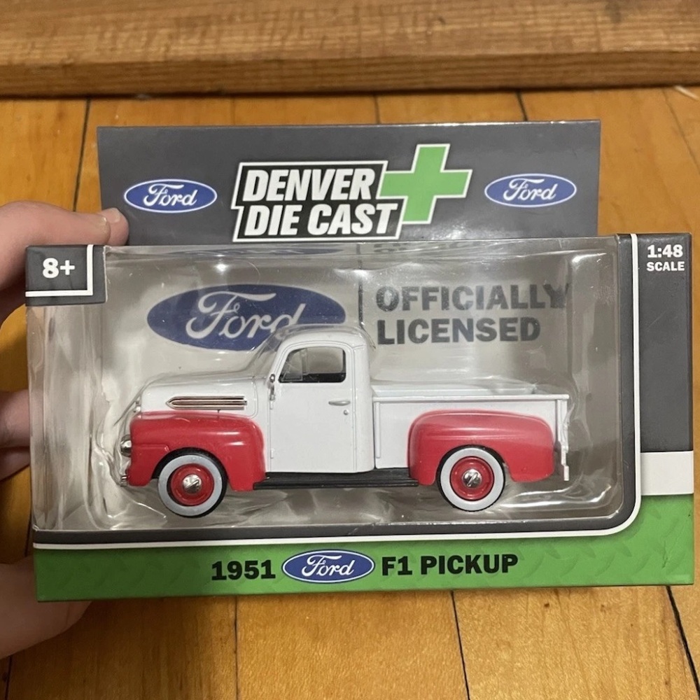 Denver Die Cast Ford 1951 F1 Pickup 1:48 Diecast Red/White Officially Licensed